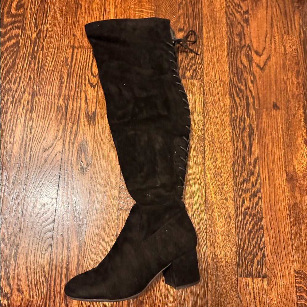 TOP Moda Black Knee-High Boots